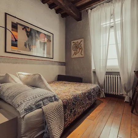 La Luna Nel Pozzo Guest house 4*