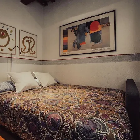 La Luna Nel Pozzo Guest house