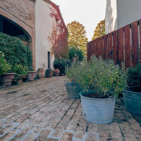 Guest house La Luna Nel Pozzo