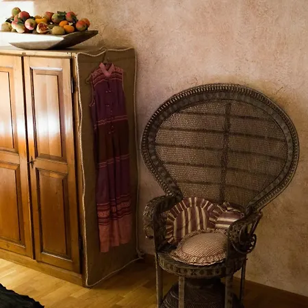 La Luna Nel Pozzo Guest house