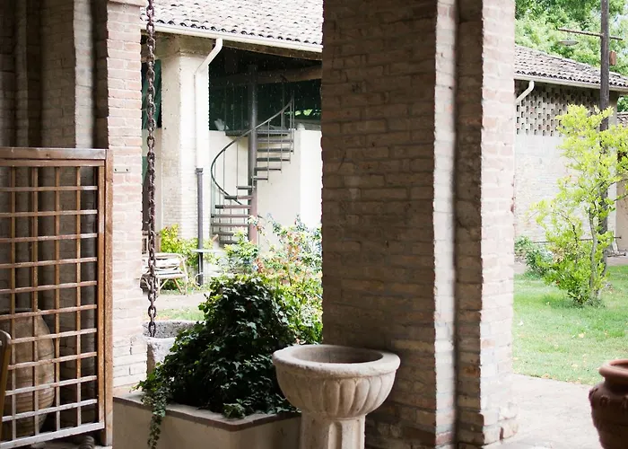 La Luna Nel Pozzo Гостьовий будинок Парма