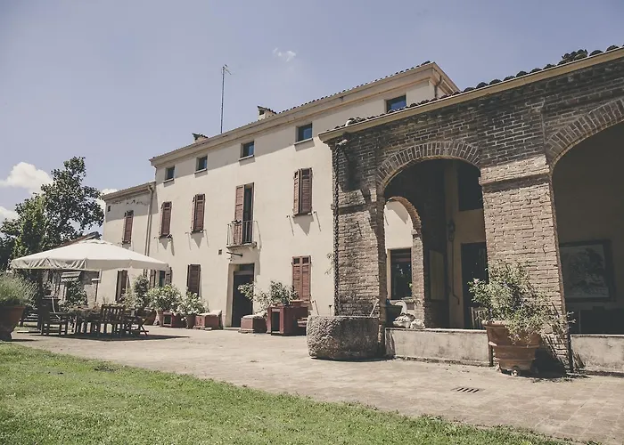 La Luna Nel Pozzo Gasthof 4*